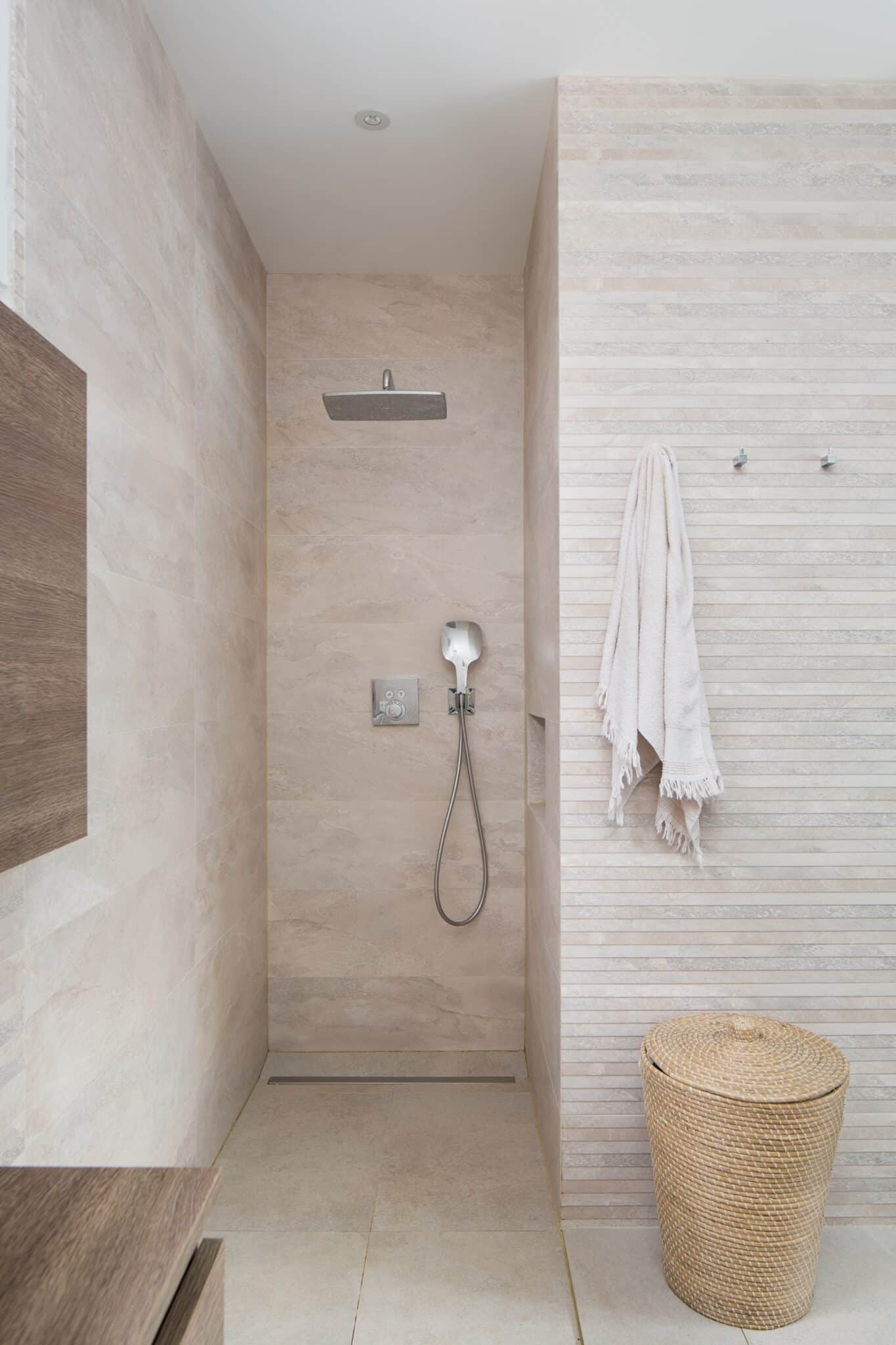 Détail rénovation salle de bain à Choisy-le-Roi - Azurix