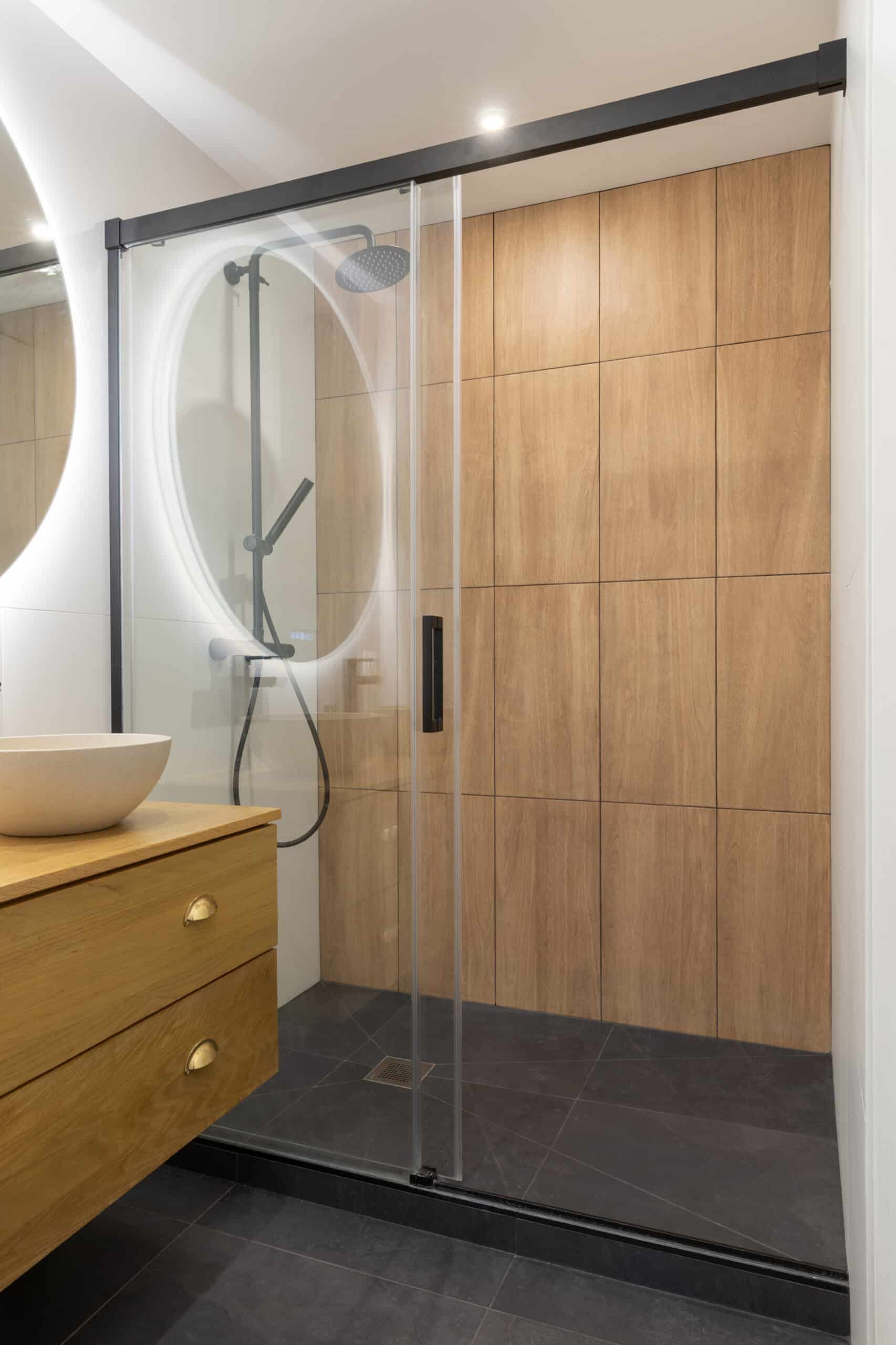 Détail rénovation salle de bain à Paris 12ème - Azurix